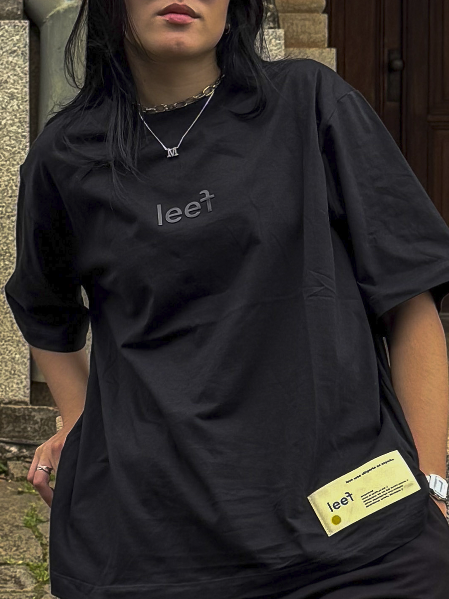 Camiseta Basic Black